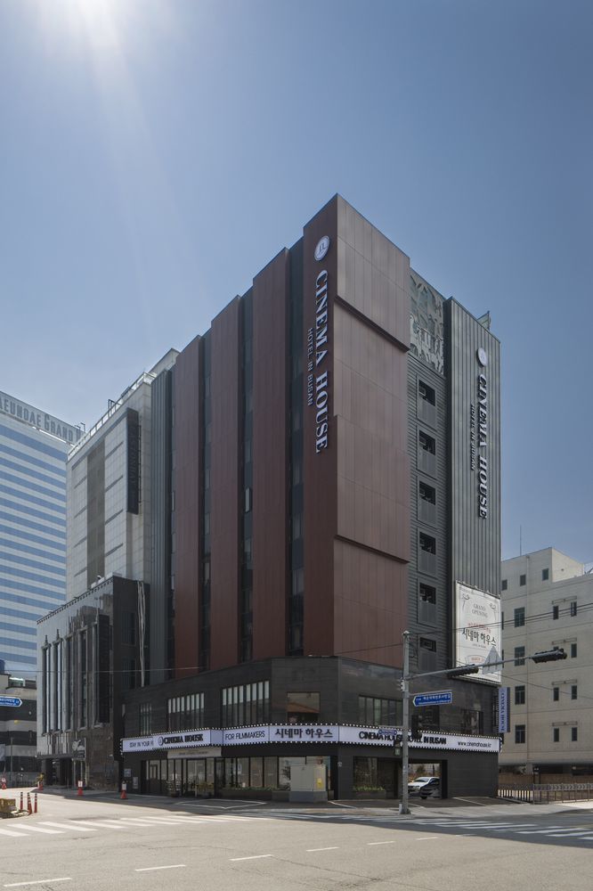Cinema House Hotel In Busan Exteriör bild